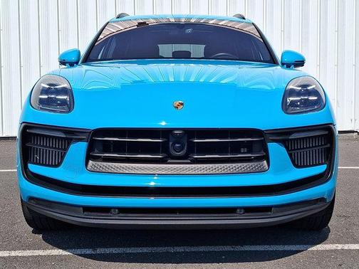 2022 Porsche Macan S