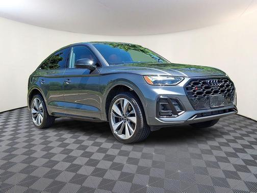 Daytona Gray Pearl Effect 2023 Audi SQ5 3.0T Premium Plus