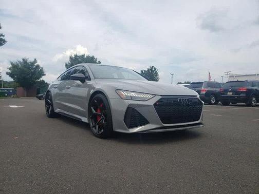 2024 Audi RS 7 4.0T Performance
