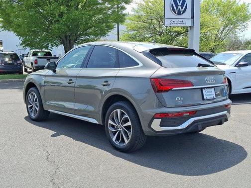 2024 Audi Q5 45 S line Prestige