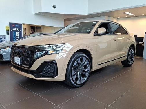 2025 Audi Q8 55 Premium Plus