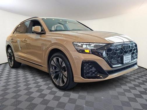 2025 Audi Q8 55 Premium Plus