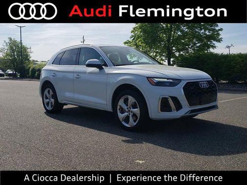 2023 Audi Q5 45 S line Premium Plus
