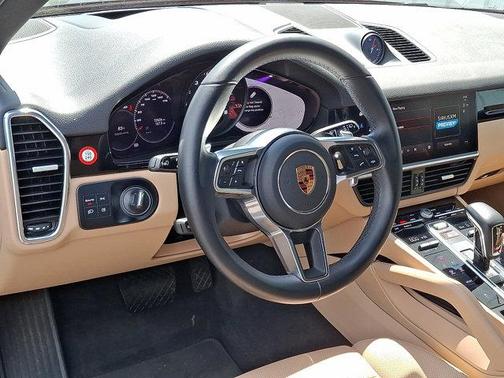 2022 Porsche Cayenne AWD