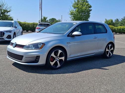 2016 Volkswagen Golf GTI 2.0T S 4-Door
