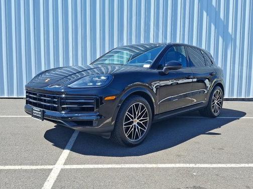 2024 Porsche Cayenne AWD
