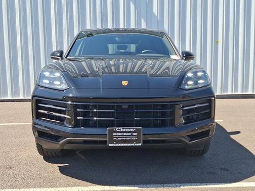 2024 Porsche Cayenne AWD