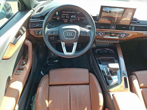 2023 Audi A4 allroad Prestige 45 TFSI quattro S tronic