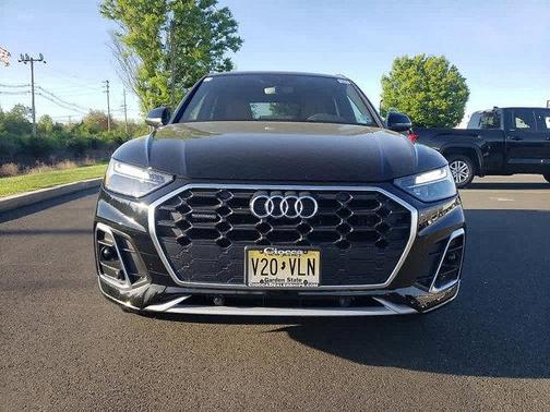 2025 Audi Q5 45 S line Premium