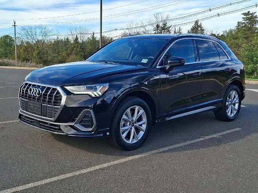 Black Metallic 2025 Audi Q3 Premium 45 TFSI S line quattro Tiptronic