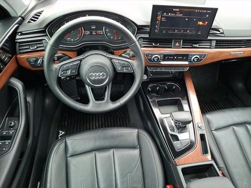 2023 Audi A4 Premium 40 TFSI quattro S tronic
