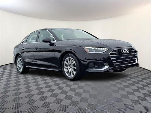 2023 Audi A4 Premium 40 TFSI quattro S tronic