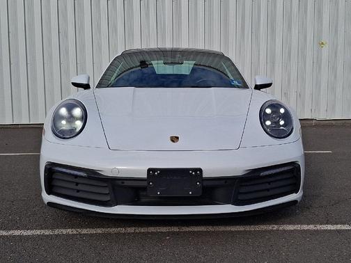 Carrara White Metallic 2020 Porsche 911 Carrera