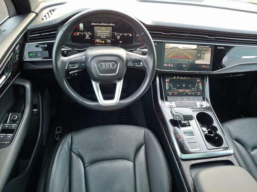 Barrel Brown Metallic 2022 Audi Q7 45 Premium