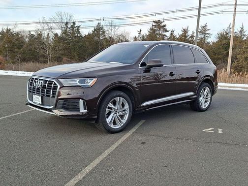 Barrel Brown Metallic 2022 Audi Q7 45 Premium