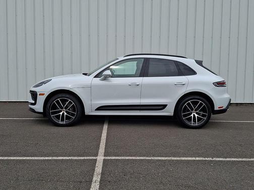 Carrara White 2023 Porsche Macan Macan