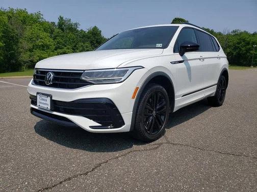 2022 Volkswagen Tiguan 2.0T SE R-Line Black 4MOTION