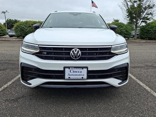 2022 Volkswagen Tiguan 2.0T SE R-Line Black 4MOTION