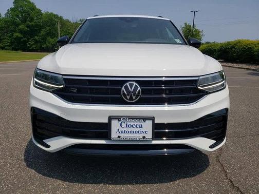 2022 Volkswagen Tiguan 2.0T SE R-Line Black 4MOTION