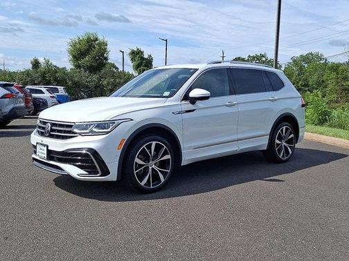 2022 Volkswagen Tiguan 2.0T SEL R-Line 4MOTION