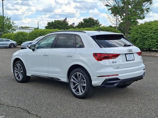 2022 Audi Q3 45 S line Premium Plus
