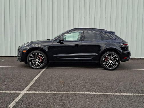 Black 2025 Porsche Macan Macan