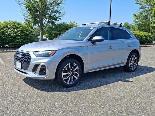 2023 Audi Q5 45 S line Premium Plus