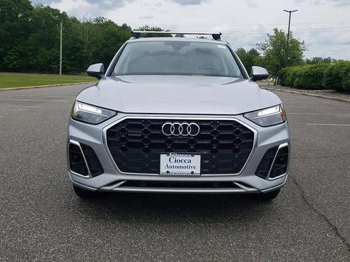 2023 Audi Q5 45 S line Premium Plus