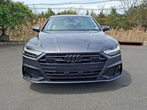 Daytona Gray Pearl Effect 2022 Audi A7 55 Prestige