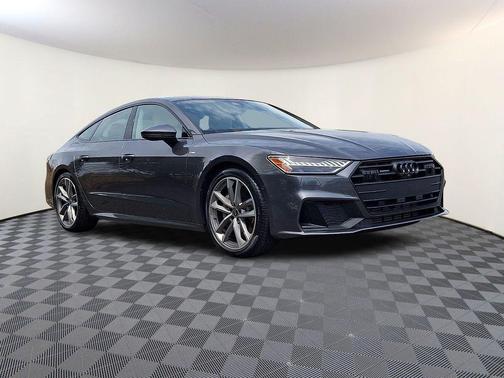 Daytona Gray Pearl Effect 2022 Audi A7 55 Prestige