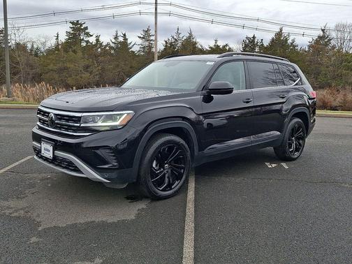 2023 Volkswagen Atlas 3.6L SE w/Technology