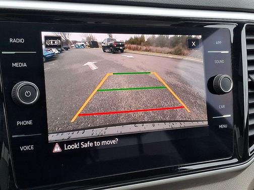 2023 Volkswagen Atlas 3.6L SE w/Technology