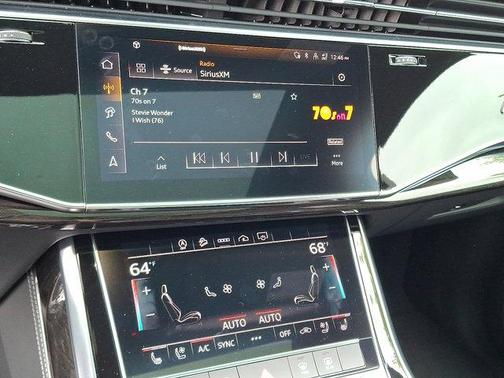 2025 Audi Q7 55 Premium Plus