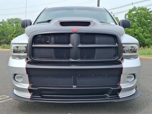 2004 Dodge Ram 1500 SRT-10