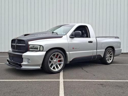 2004 Dodge Ram 1500 SRT-10