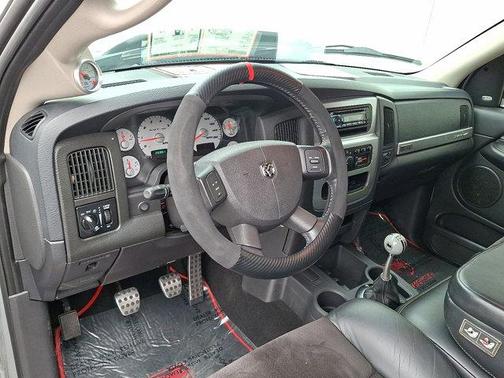 2004 Dodge Ram 1500 SRT-10