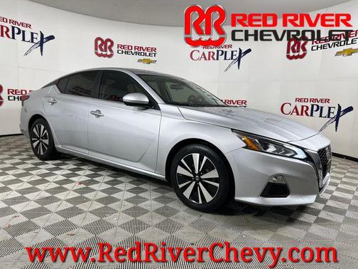 2022 Nissan Altima 2.5 SV