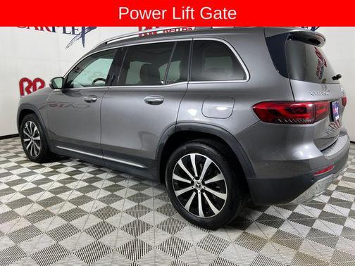 Mountain Grey Metallic 2021 Mercedes-Benz GLB 250 Base