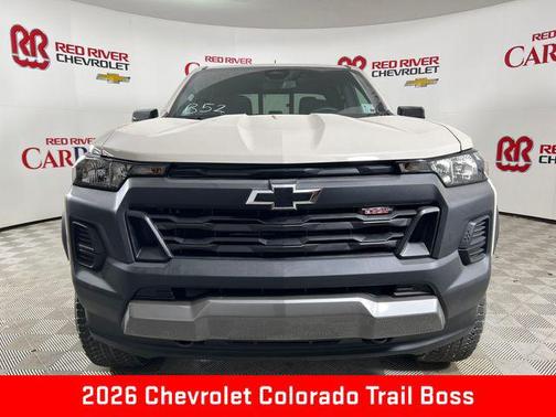 White Sands 2026 Chevrolet Colorado Trail Boss