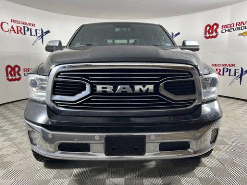 2017 RAM 1500 Limited Crew Cab 4x4 6'4' Box