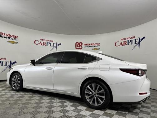 2020 Lexus ES 350 Base