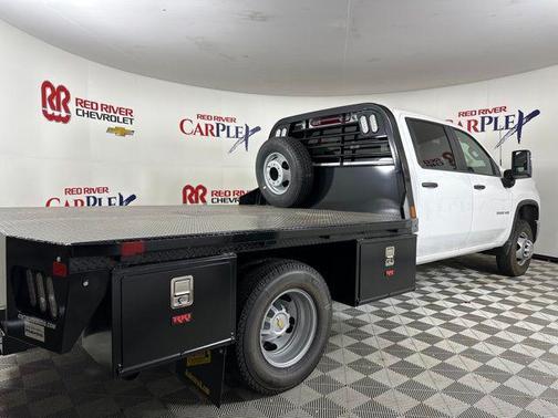 2025 Chevrolet Silverado 3500 WT