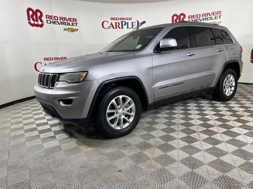 Billet Silver Metallic Clearcoat 2021 Jeep Grand Cherokee Laredo