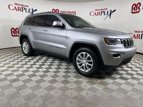 Billet Silver Metallic Clearcoat 2021 Jeep Grand Cherokee Laredo