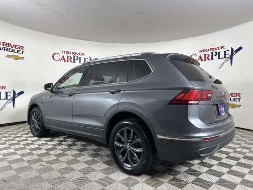 2022 Volkswagen Tiguan 2.0T SE 4MOTION