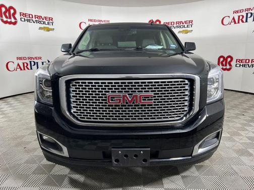 2017 GMC Yukon XL Denali