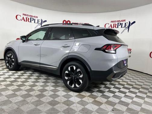 Wolf Gray 2024 Kia Sportage X-Line
