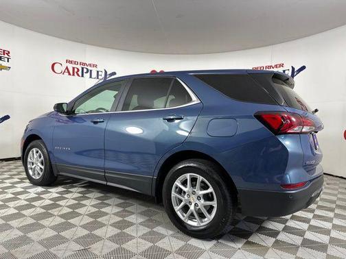 Lakeshore Blue Metallic 2024 Chevrolet Equinox 1LT