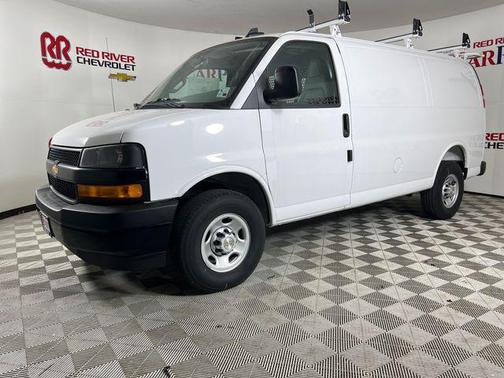 2025 Chevrolet Express 2500 RWD 2500 Regular Wheelbase WT