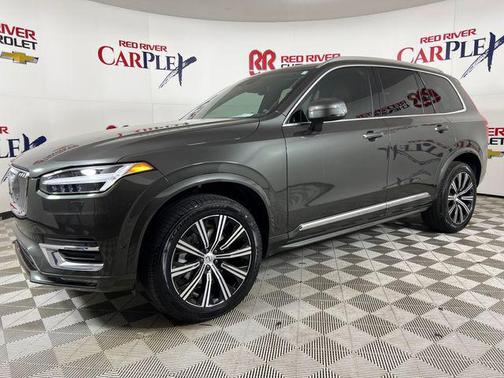 2022 Volvo XC90 T6 Inscription